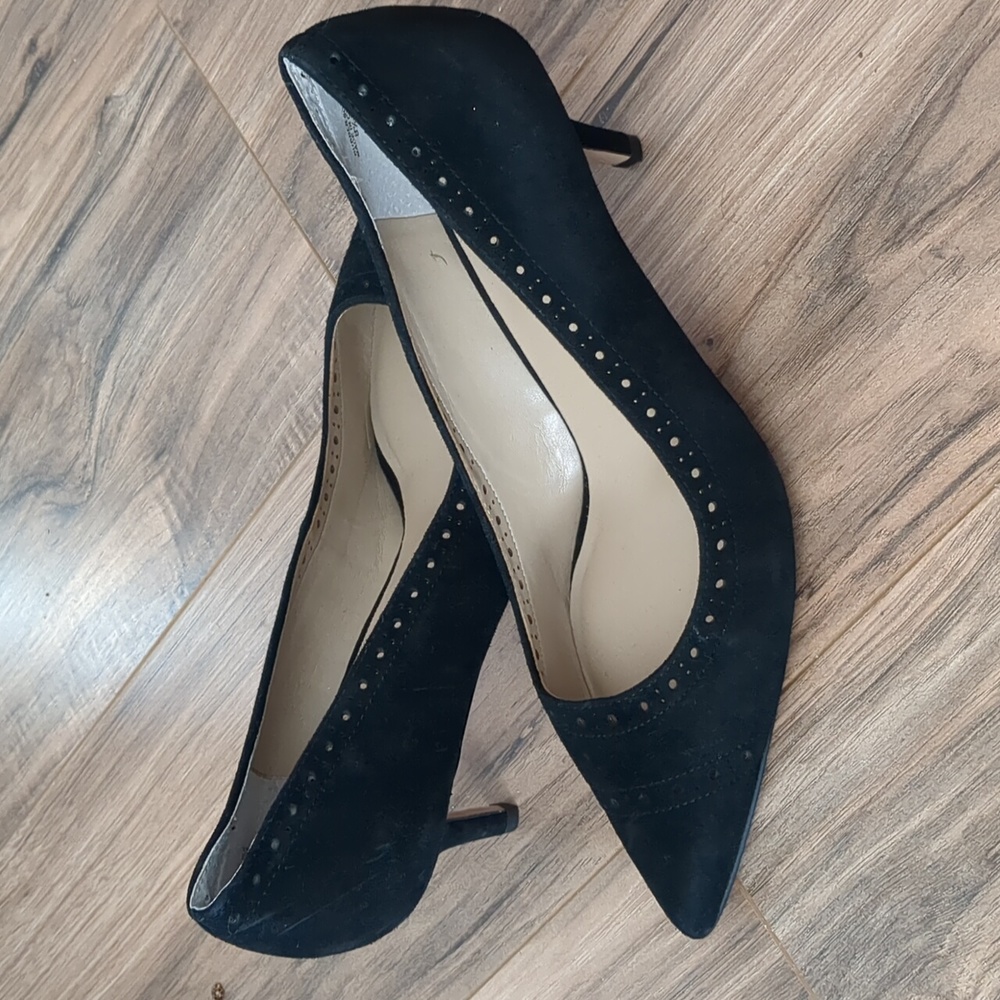 Ann Taylor perforated suede pumps
